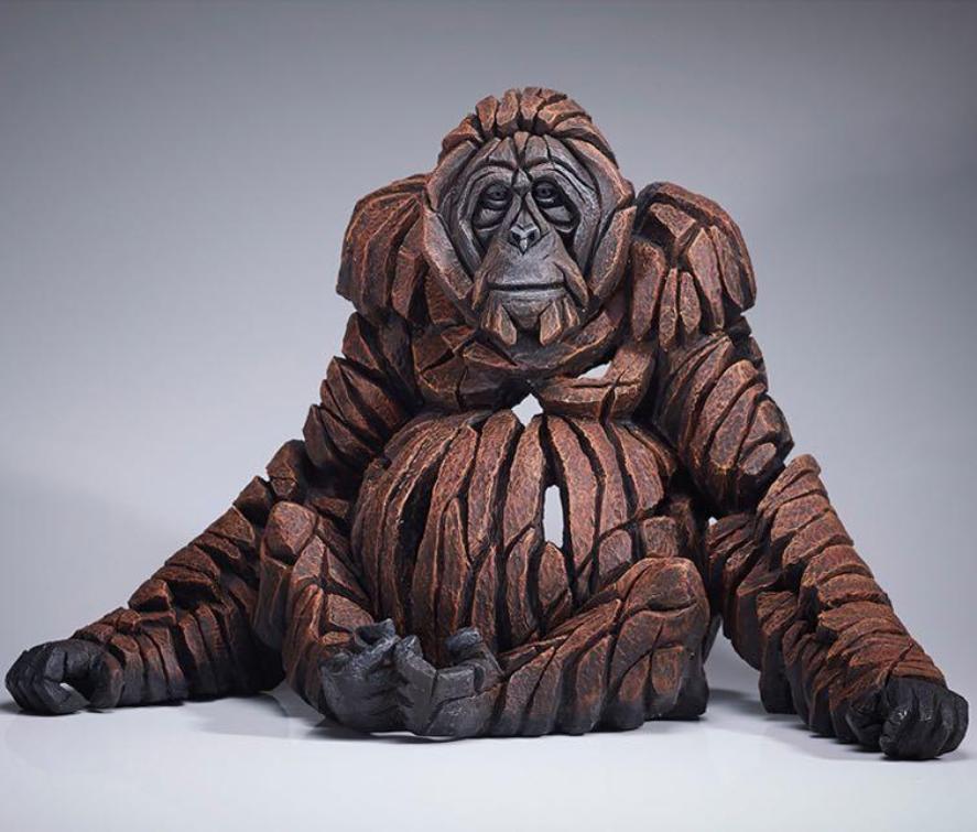 Edge Sculpture Orangutan Family by Matt Buckley