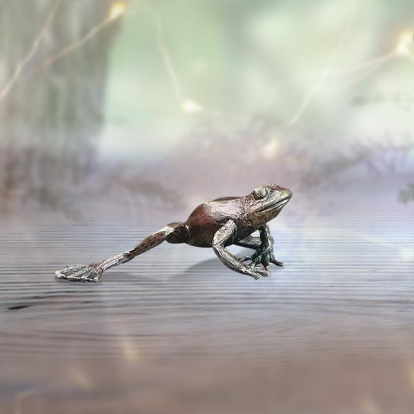 Butler & Peach Miniatures - Bronze Frog