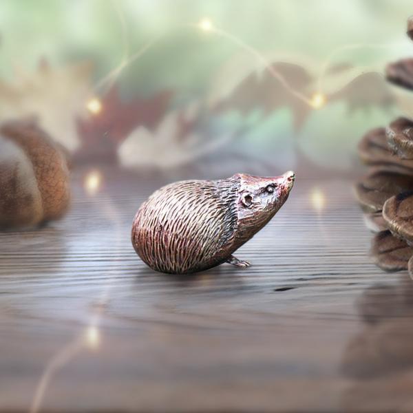 Butler & Peach Miniatures -Hedgehog