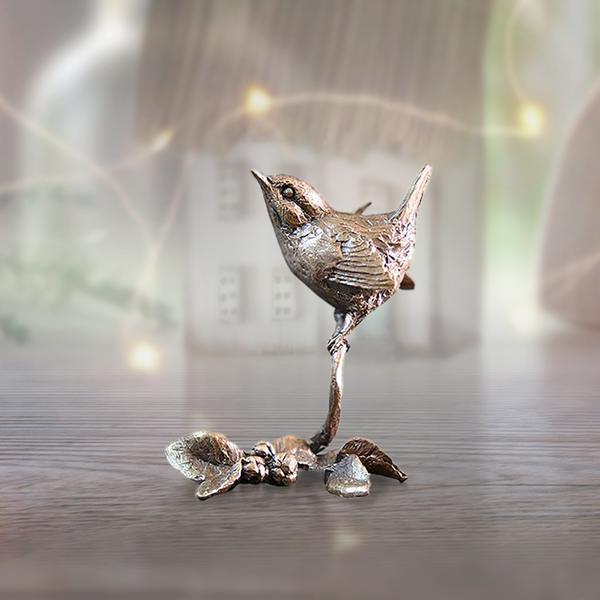 Butler & Peach Miniatures - Wren