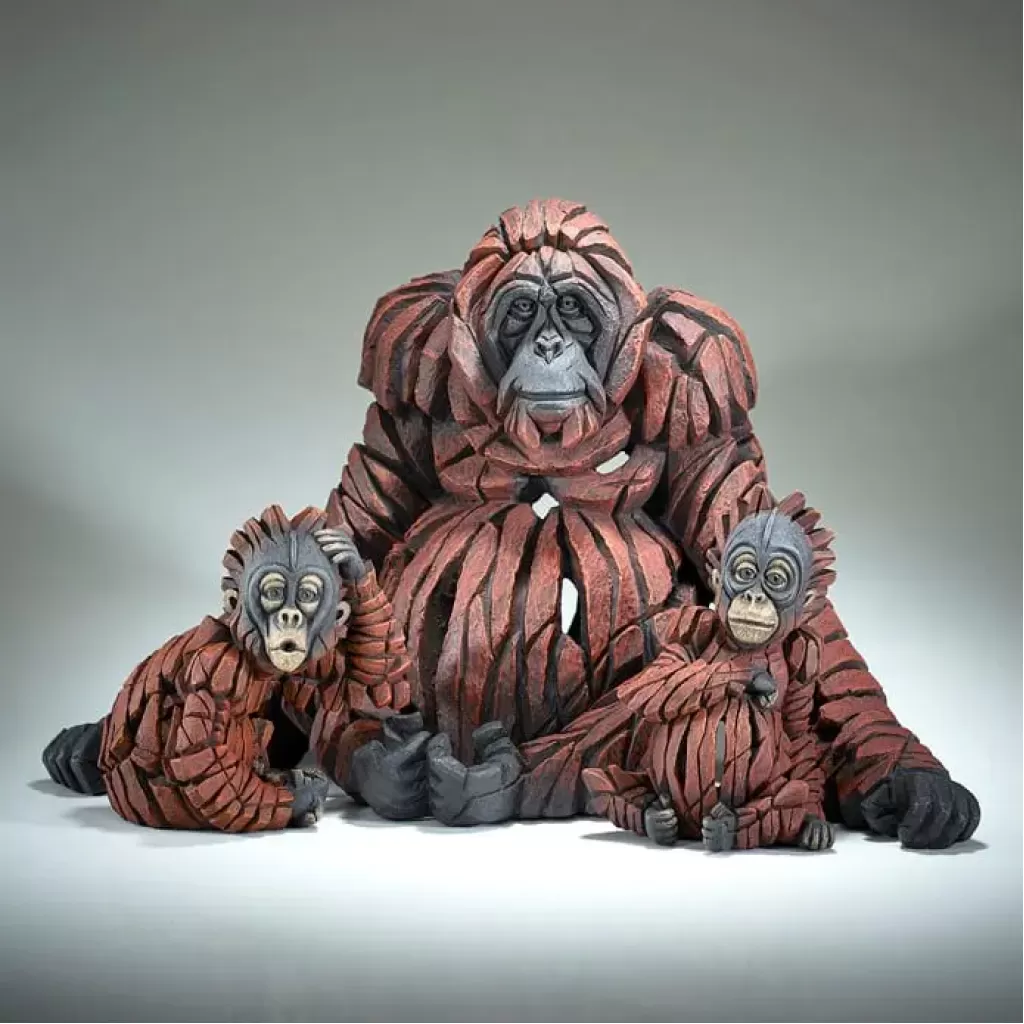 Edge Sculpture Orangutan Family by Matt Buckley