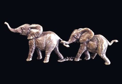 Butler & Peach Miniatures - Elephant Pair