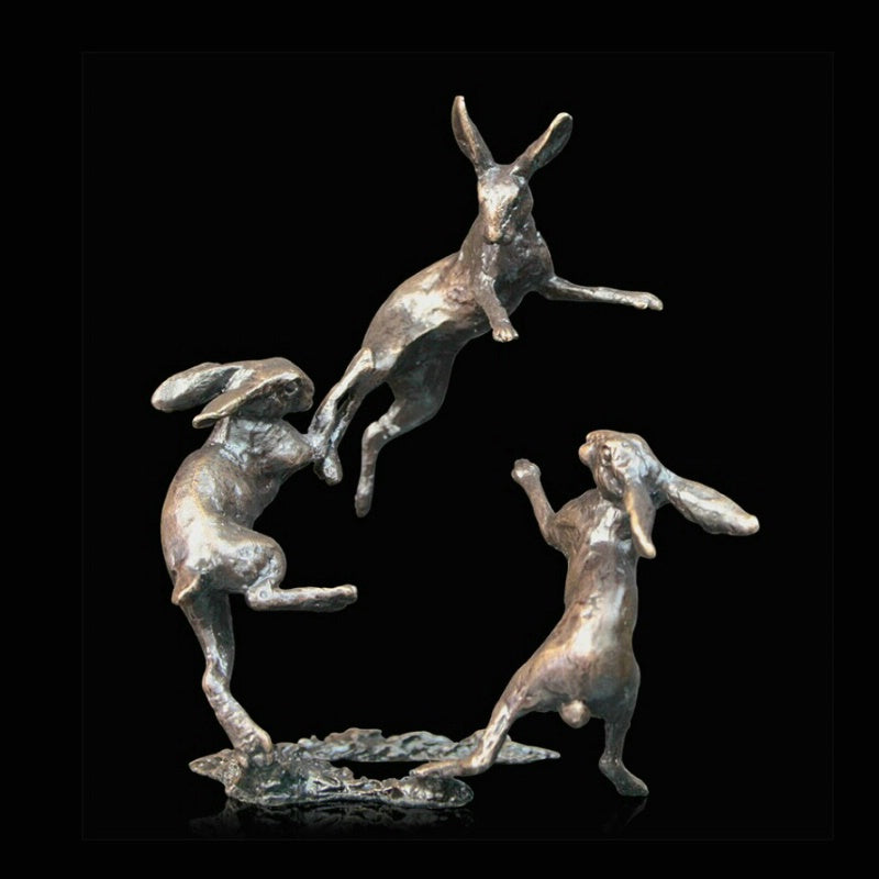 Butler & Peach Miniatures - Bronze Hares Dancing Centrepiece